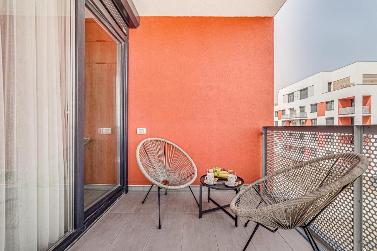 Elegant Apartment Near Afi & Atrium Mall أراد المظهر الخارجي الصورة